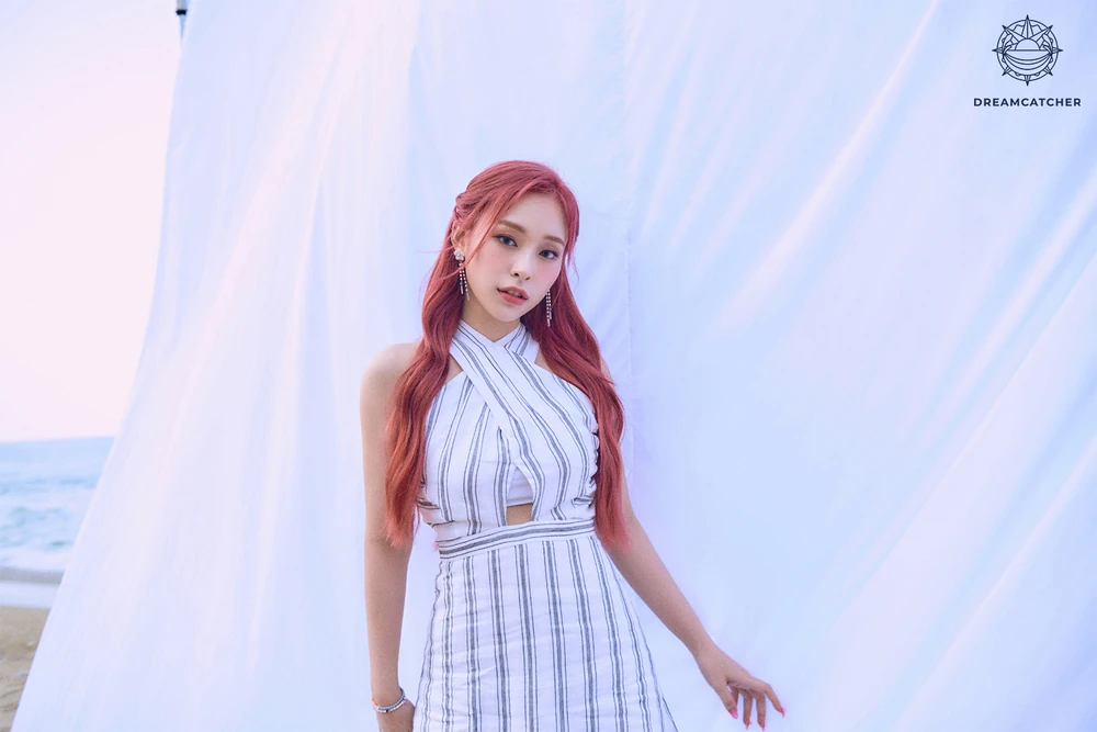 Dreamcatcher Summer Holiday Gahyeon Concept Teaser Picture Image Photo Kpop K-Concept 1