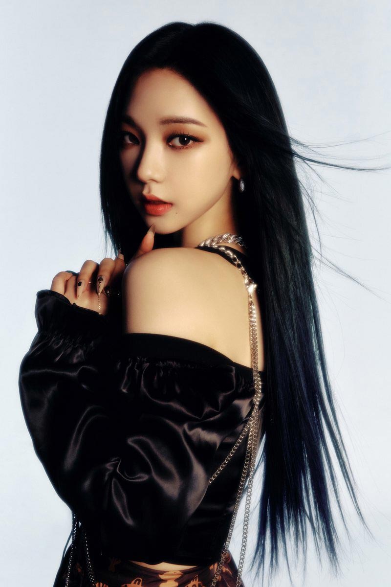 GOT The Beat Step Back Karina Concept Teaser Picture Image Photo Kpop K-Concept