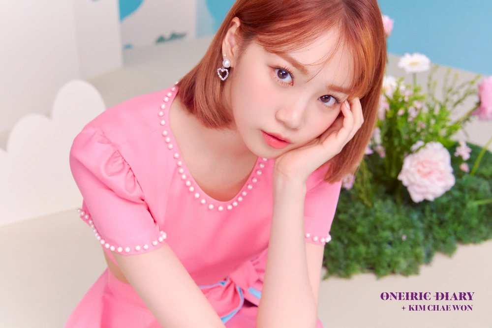 IZ*ONE Oneiric Diary Chaewon Concept Teaser Picture Image Photo Kpop K-Concept 4