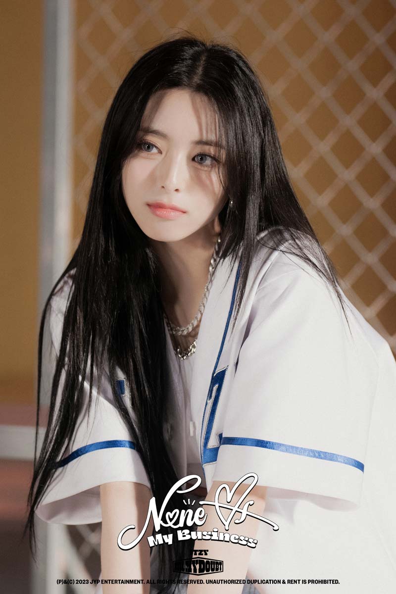 Itzy None of My Business Yuna Concept Teaser Picture Image Photo Kpop K-Concept 1