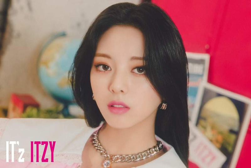 Itzy It'z Itzy Yuna Concept Teaser Picture Image Photo Kpop K-Concept 1