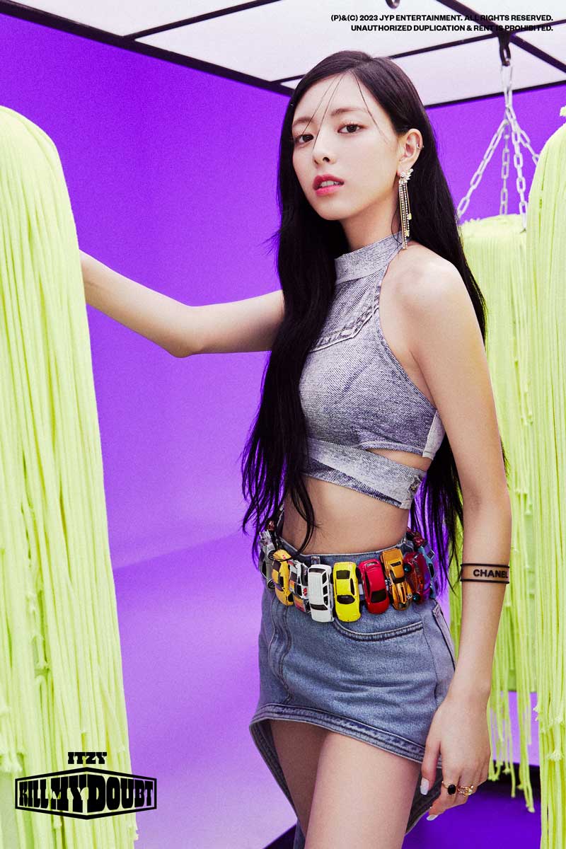 Itzy Kill My Doubt Yuna Concept Teaser Picture Image Photo Kpop K-Concept 6