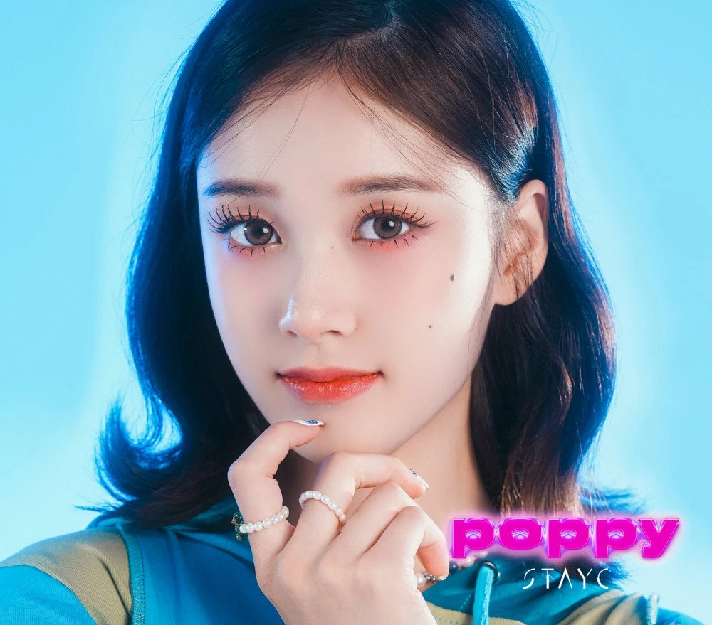 StayC Poppy J Concept Teaser Picture Image Photo Kpop K-Concept 1