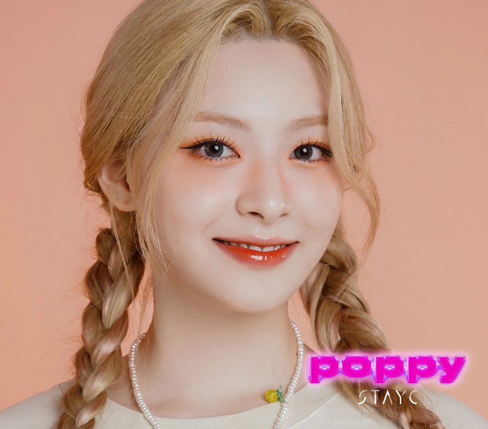 StayC Poppy Seeun Concept Teaser Picture Image Photo Kpop K-Concept 1