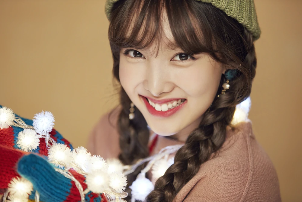 Twice Merry & Happy Nayeon Concept Teaser Picture Image Photo Kpop K-Concept